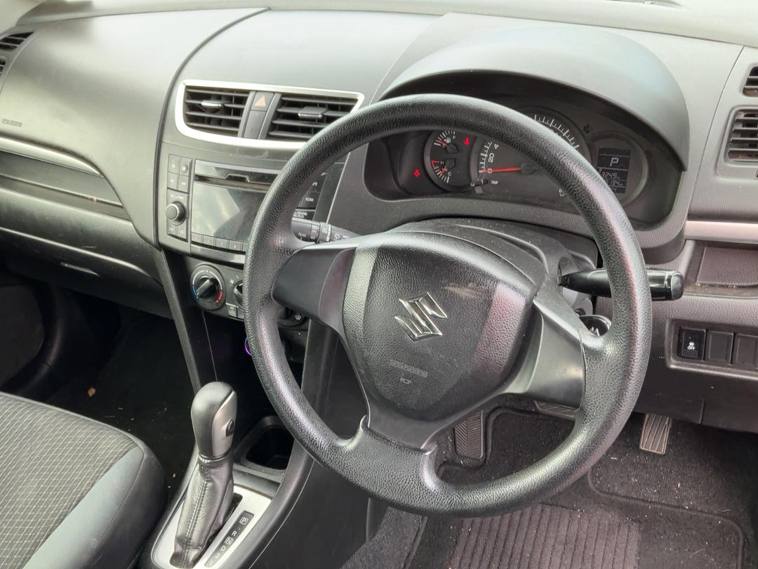 Photo '10' of Suzuki Swift Glab