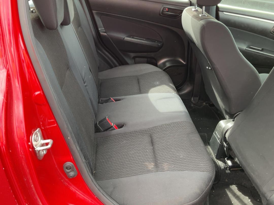 Photo '11' of Suzuki Swift Glab