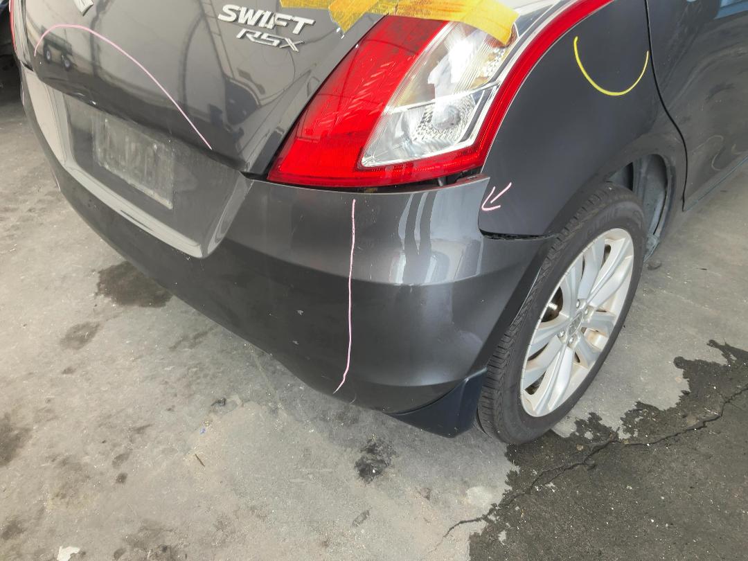 Photo '14' of Suzuki Swift Rsxab