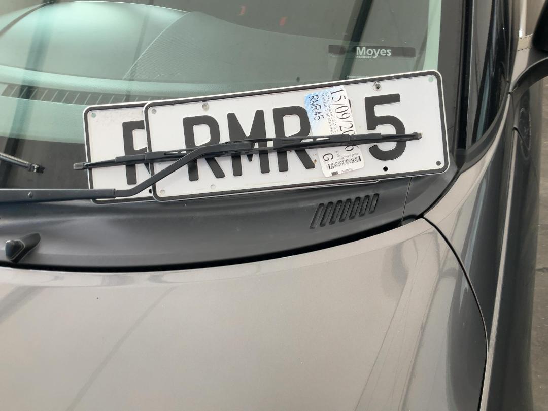 Photo '27' of Suzuki Swift Rsxab