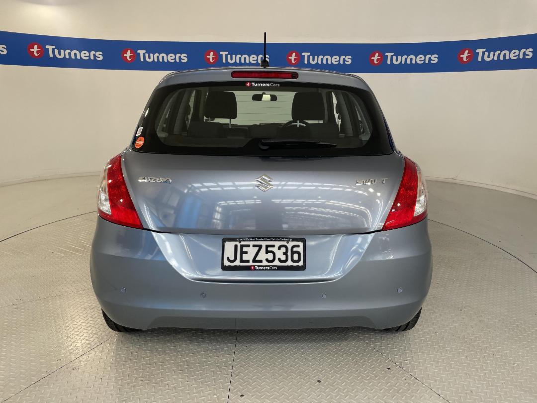 Photo '6' of Suzuki Swift Photo '6' of Suzuki Swift