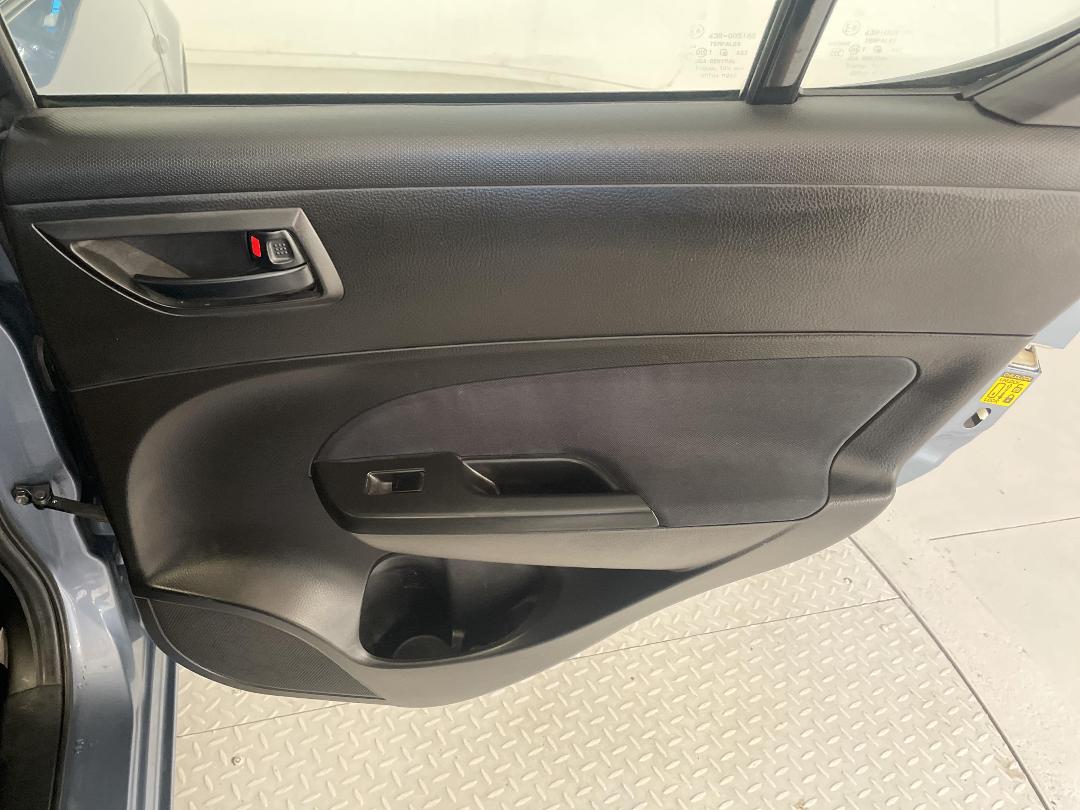 Photo '19' of Suzuki Swift Photo '19' of Suzuki Swift