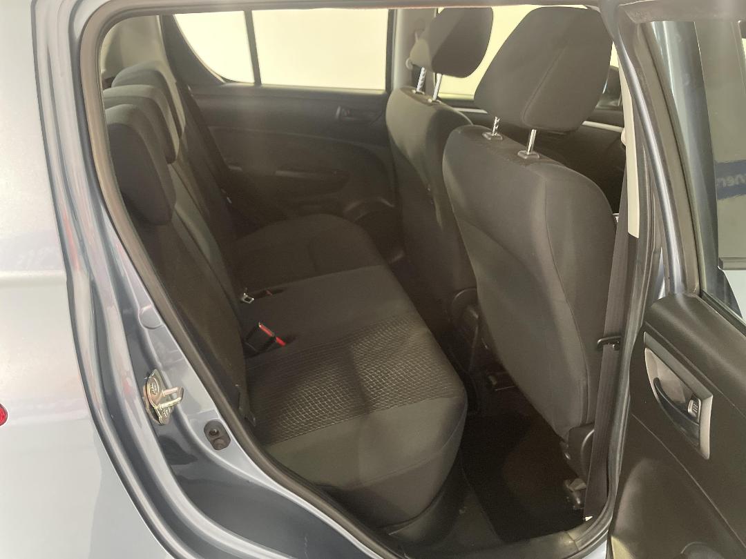 Photo '20' of Suzuki Swift Photo '20' of Suzuki Swift