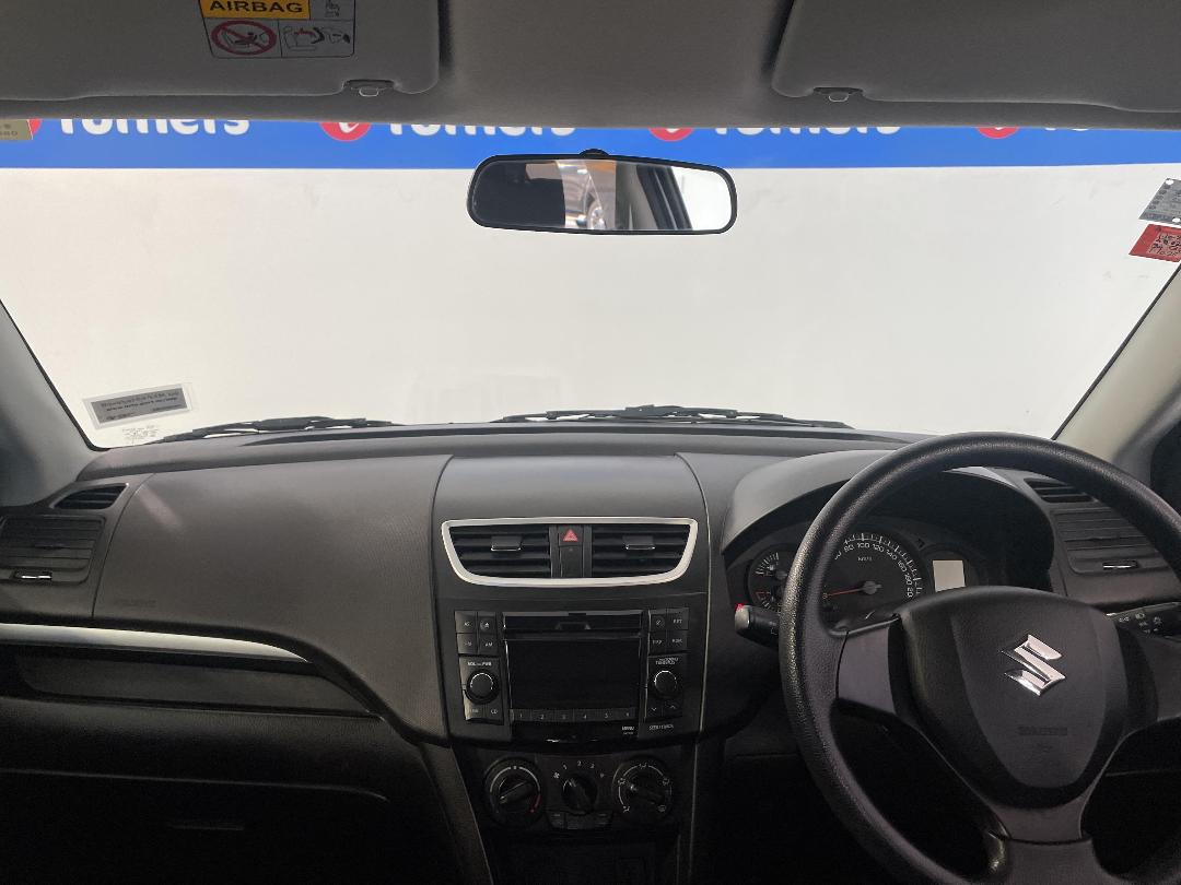 Photo '17' of Suzuki Swift Photo '17' of Suzuki Swift