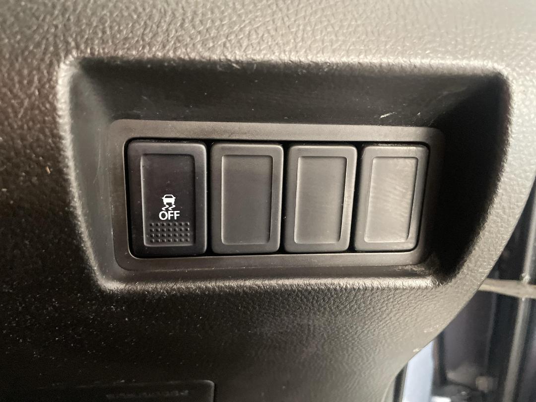 Photo '24' of Suzuki Swift Photo '24' of Suzuki Swift