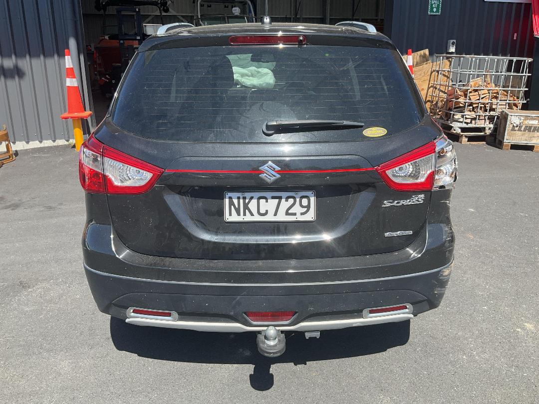 Photo '8' of Suzuki SX4 S-Cross Photo '8' of Suzuki SX4 S-Cross