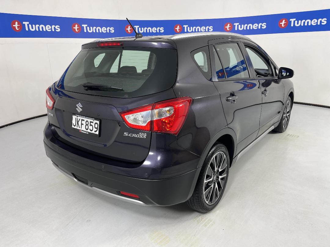 Photo '7' of Suzuki SX4 S-Cross