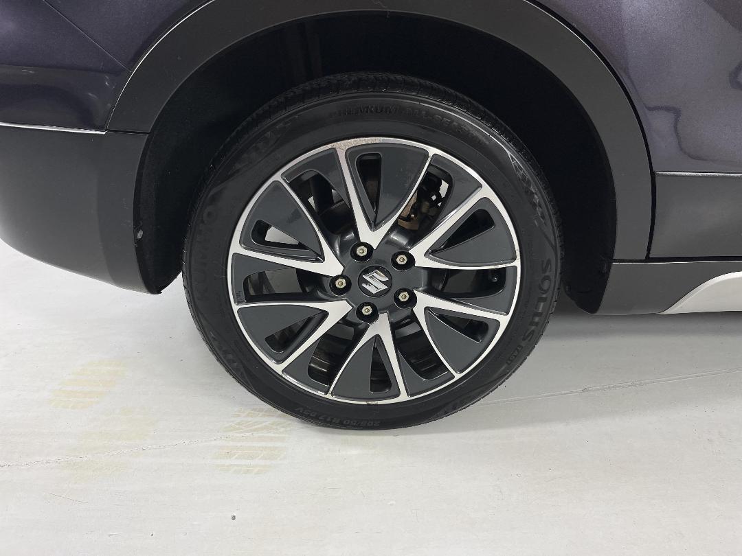 Photo '12' of Suzuki SX4 S-Cross