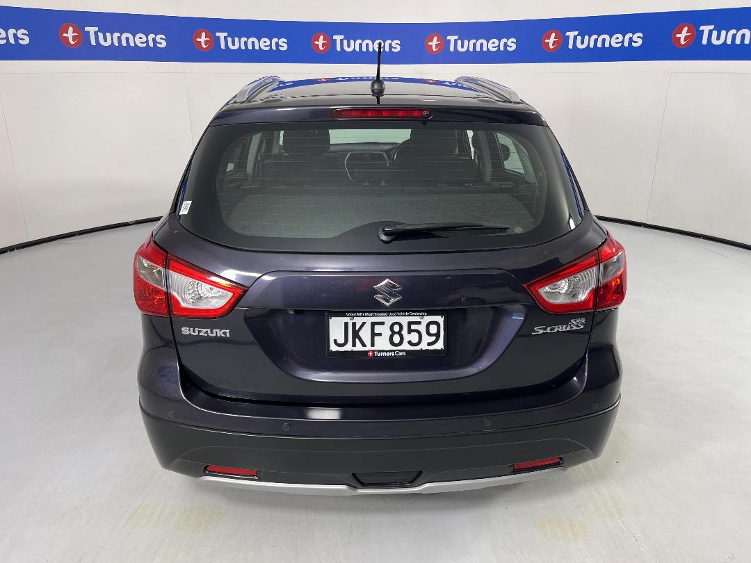 Photo '6' of Suzuki SX4 S-Cross