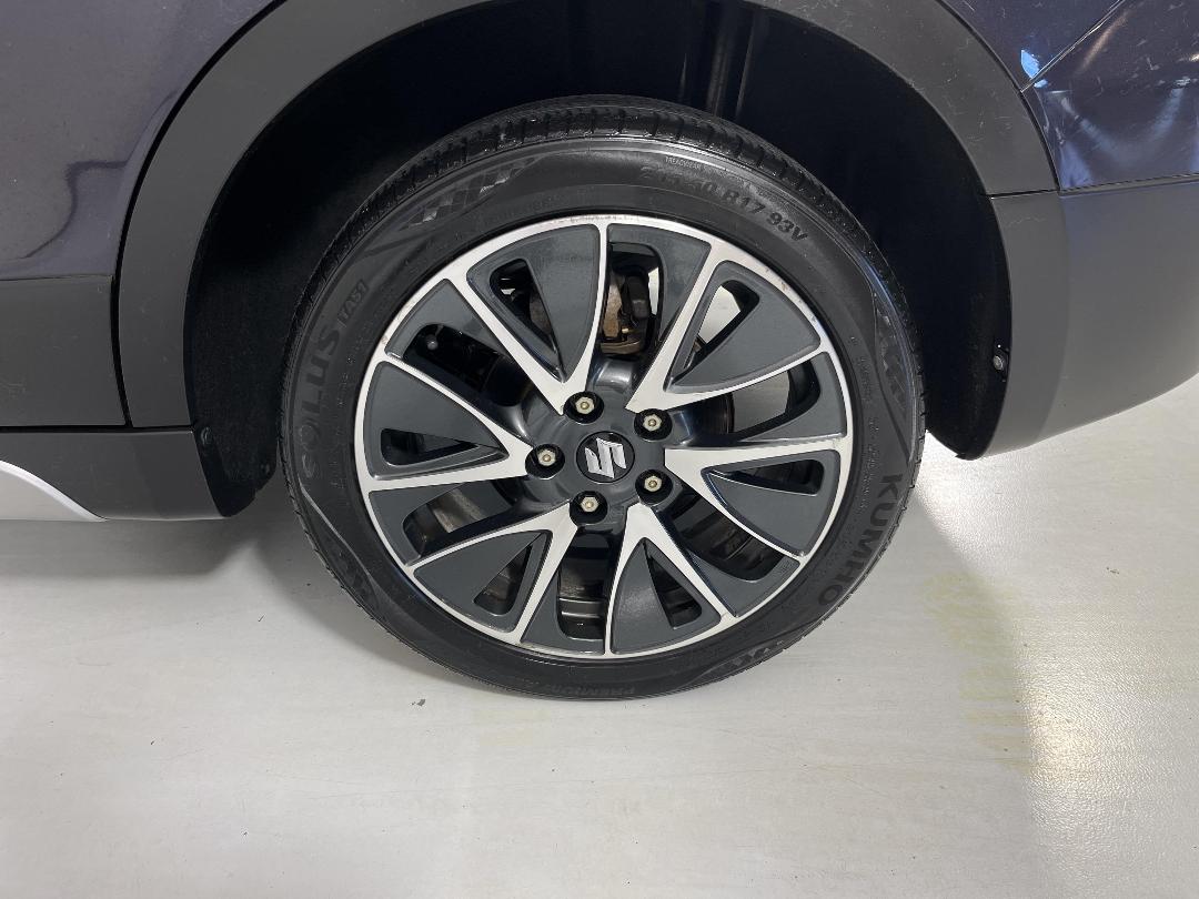 Photo '11' of Suzuki SX4 S-Cross