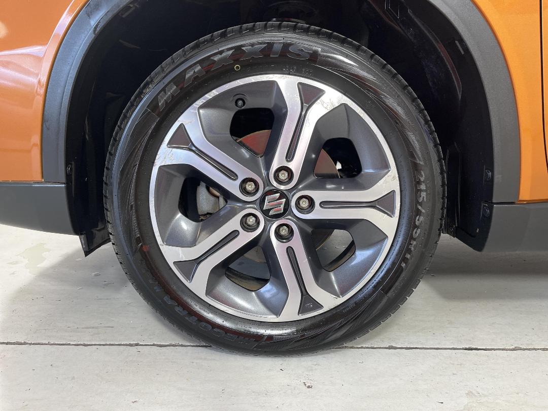 Photo '10' of Suzuki Vitara