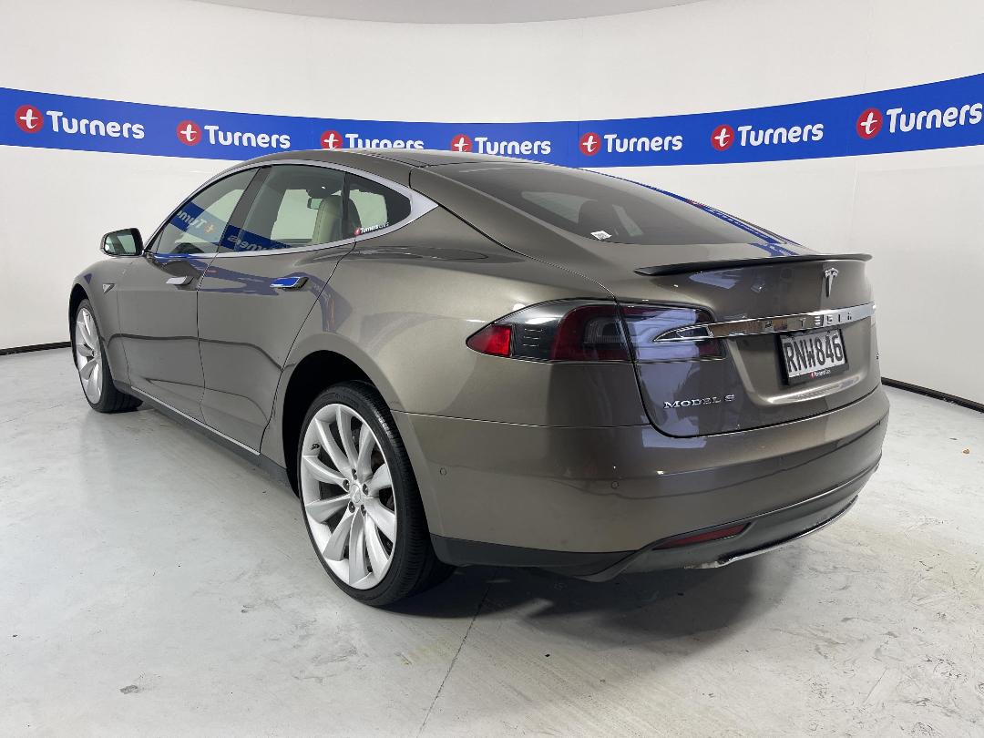 Photo '5' of Tesla Model S Photo '5' of Tesla Model S