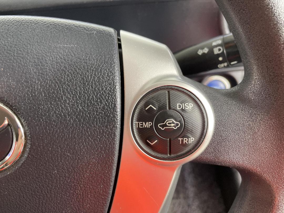 Photo '25' of Toyota Aqua