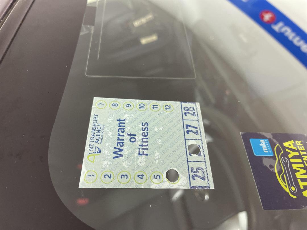 Photo '23' of Toyota Aqua