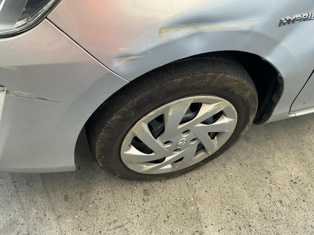 Photo '5' of Toyota Aqua Photo '5' of Toyota Aqua