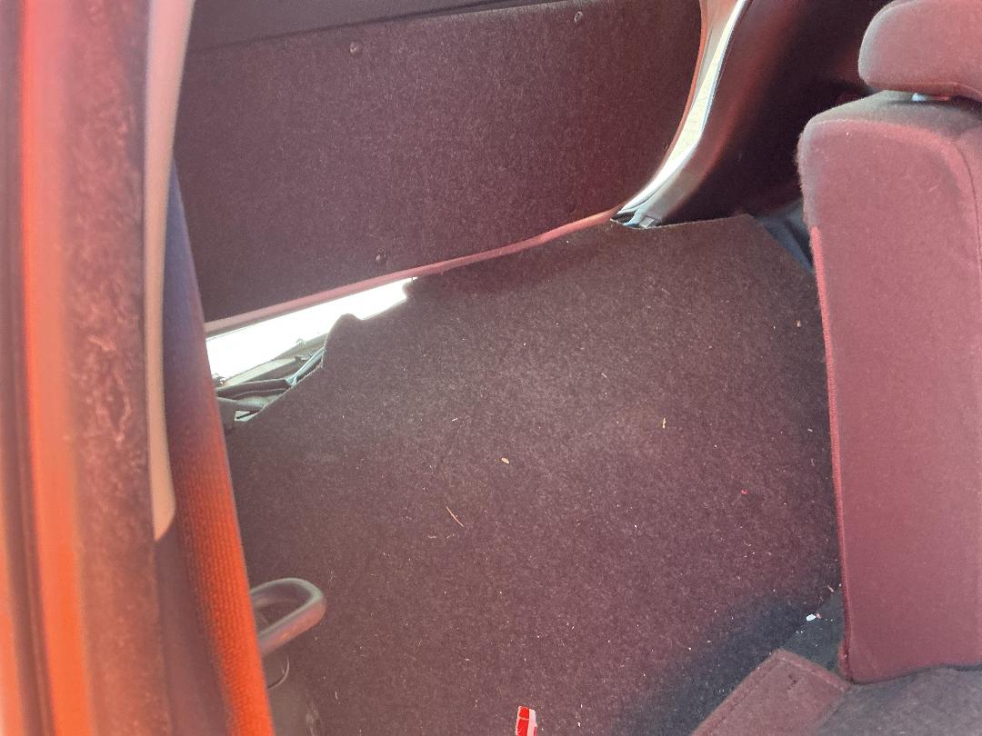 Photo '17' of Toyota Aqua Photo '17' of Toyota Aqua