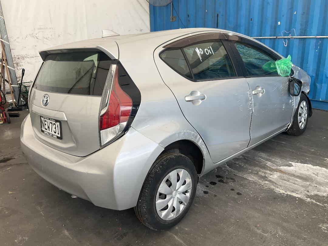 Photo '5' of Toyota Aqua Hybrid