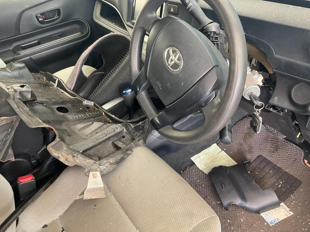 Photo '7' of Toyota Aqua Hybrid