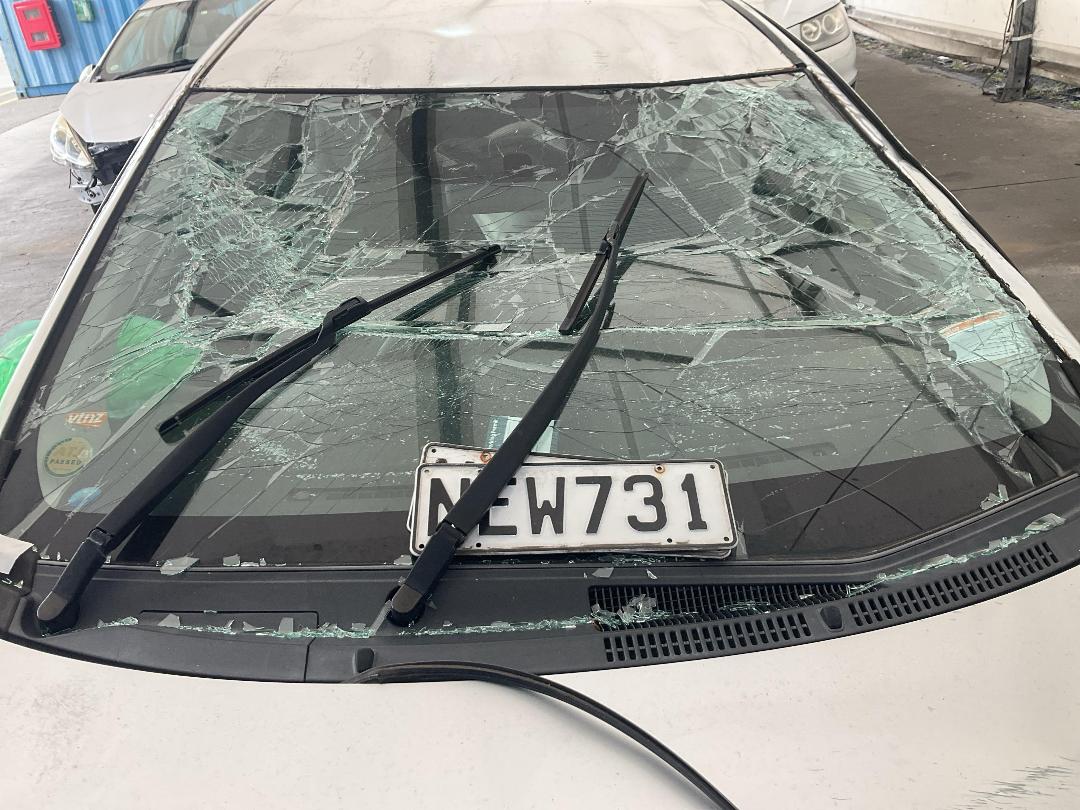 Photo '16' of Toyota Aqua Hybrid