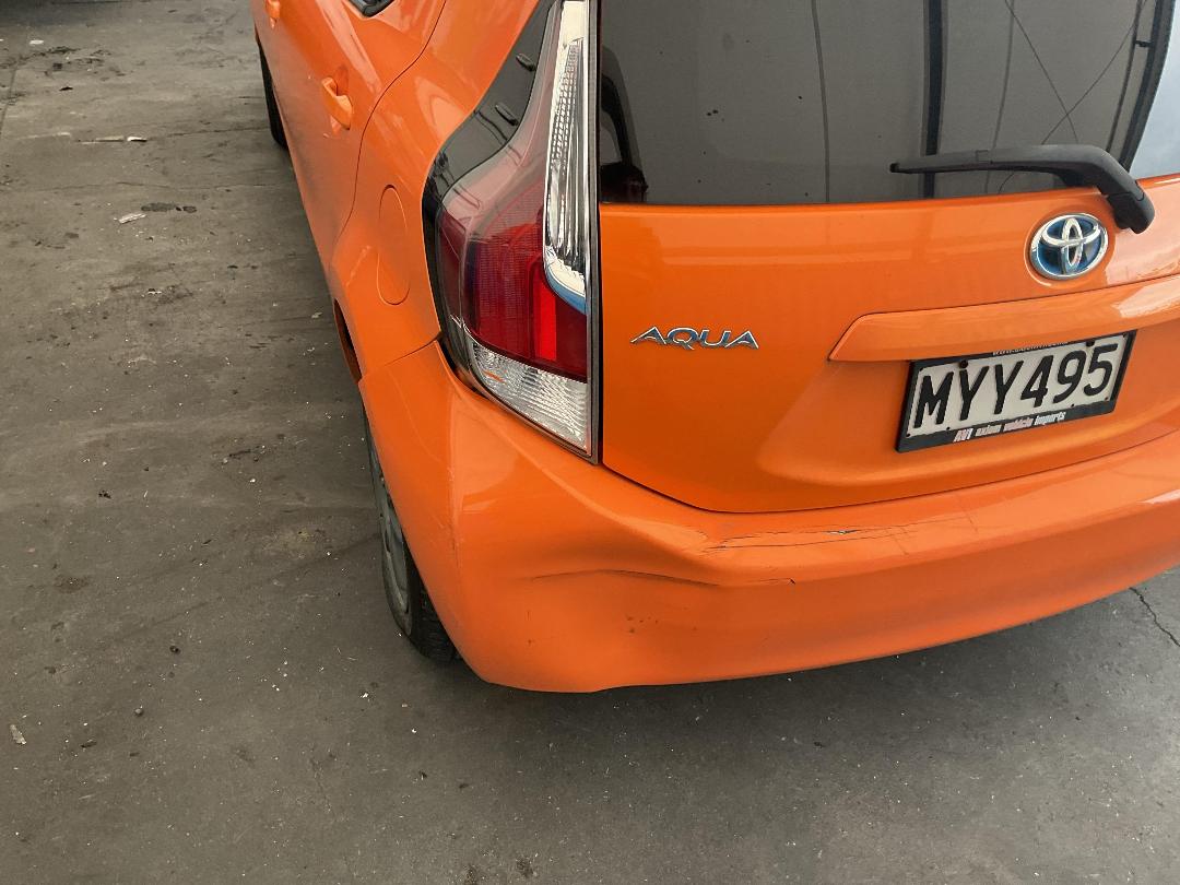 Photo '5' of Toyota Aqua Hybrid