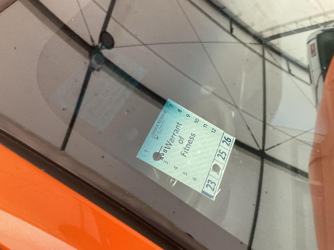 Photo '24' of Toyota Aqua Hybrid