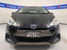 Thumbnail '2' of Toyota Aqua