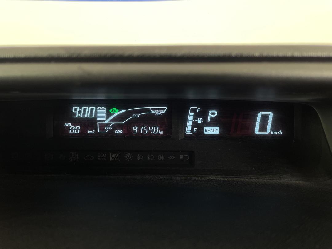 Photo '21' of Toyota Aqua Photo '21' of Toyota Aqua