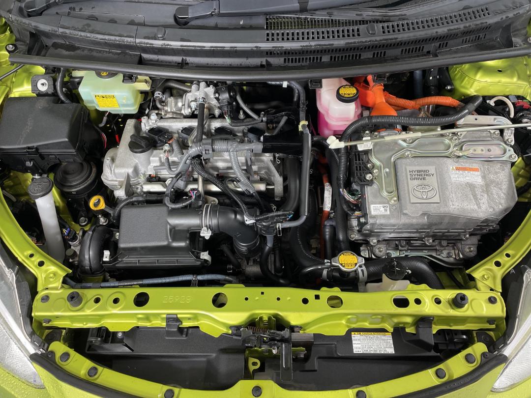 Photo '13' of Toyota Aqua Photo '13' of Toyota Aqua