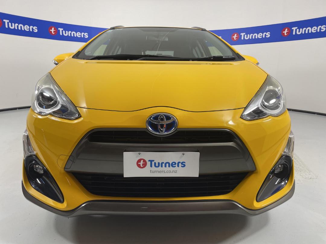 Photo '2' of Toyota Aqua Photo '2' of Toyota Aqua