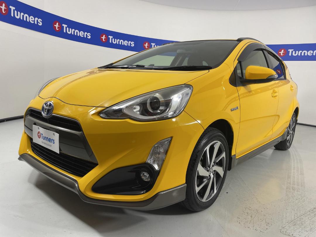 Photo '4' of Toyota Aqua Photo '4' of Toyota Aqua