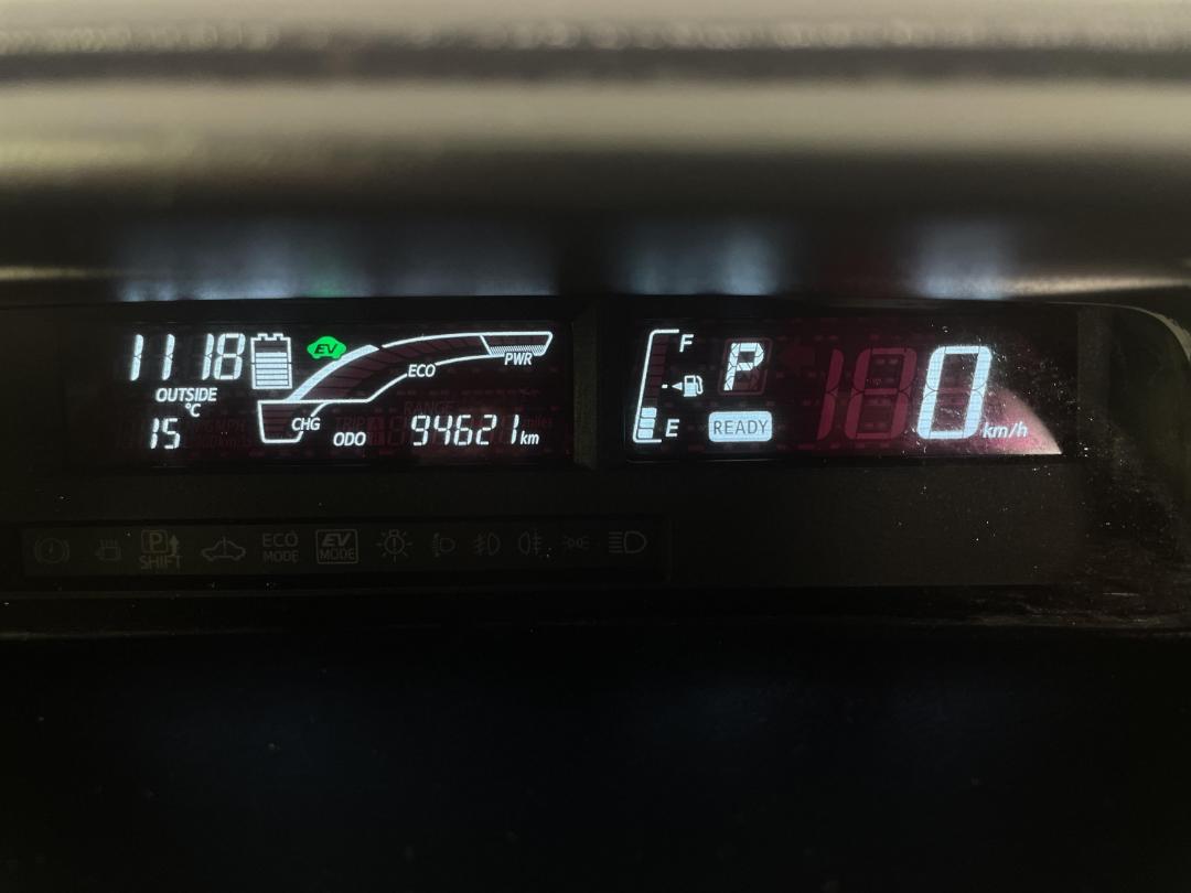 Photo '21' of Toyota Aqua Photo '21' of Toyota Aqua