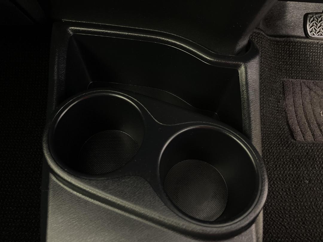 Photo '27' of Toyota Aqua Photo '27' of Toyota Aqua