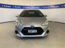 Thumbnail '2' of Toyota Aqua