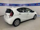 Thumbnail '7' of Toyota Aqua Thumbnail '7' of Toyota Aqua