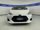 Thumbnail '2' of Toyota Aqua