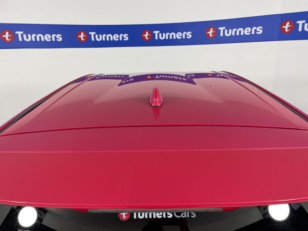 Photo '30' of Toyota Aqua Photo '30' of Toyota Aqua