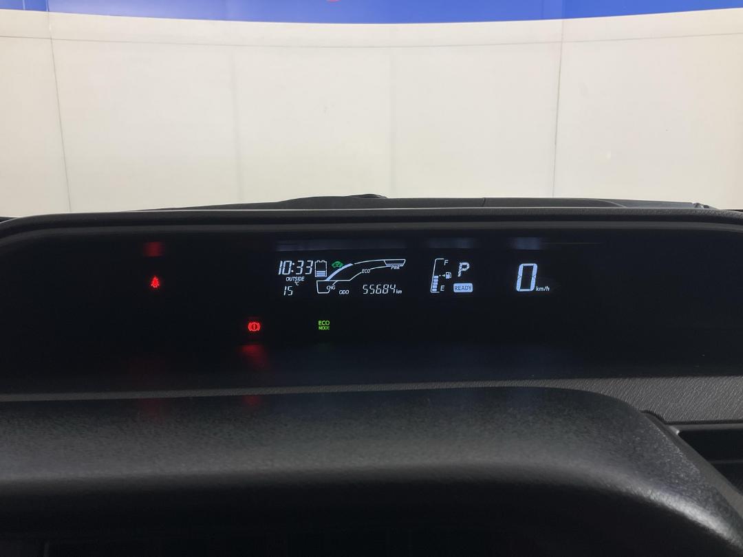 Photo '21' of Toyota Aqua Photo '21' of Toyota Aqua