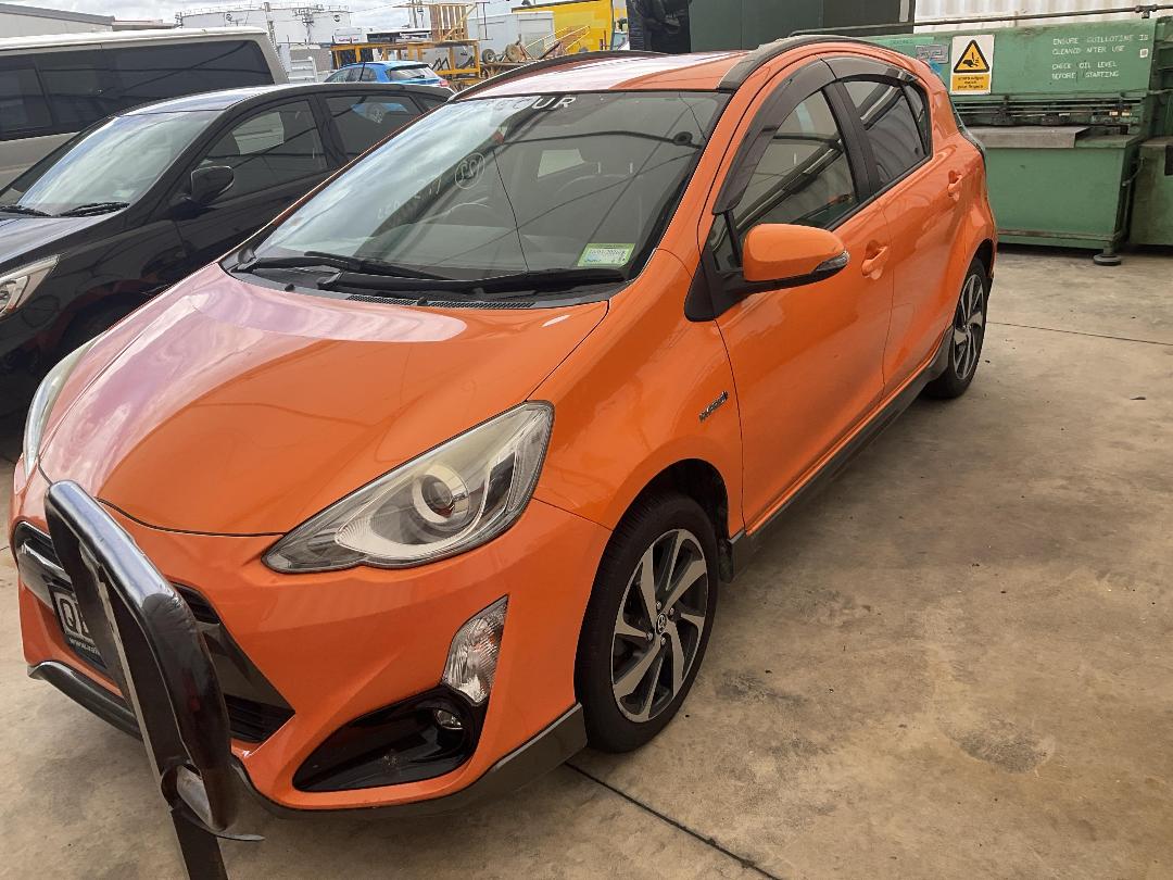 Photo '2' of Toyota Aqua Hybrid