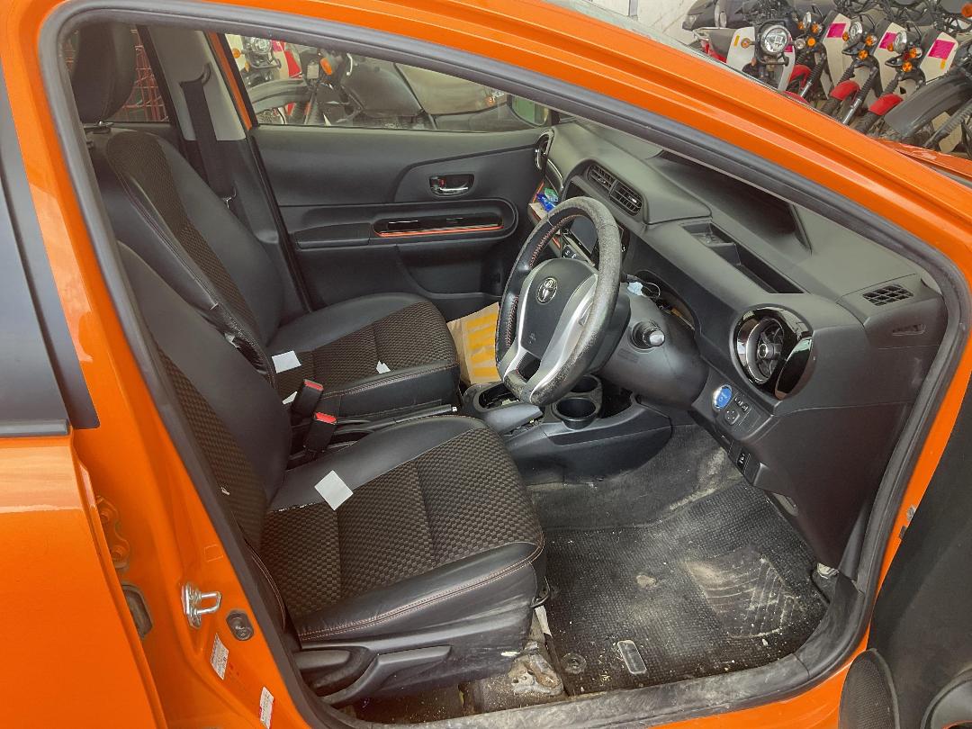 Photo '9' of Toyota Aqua Hybrid