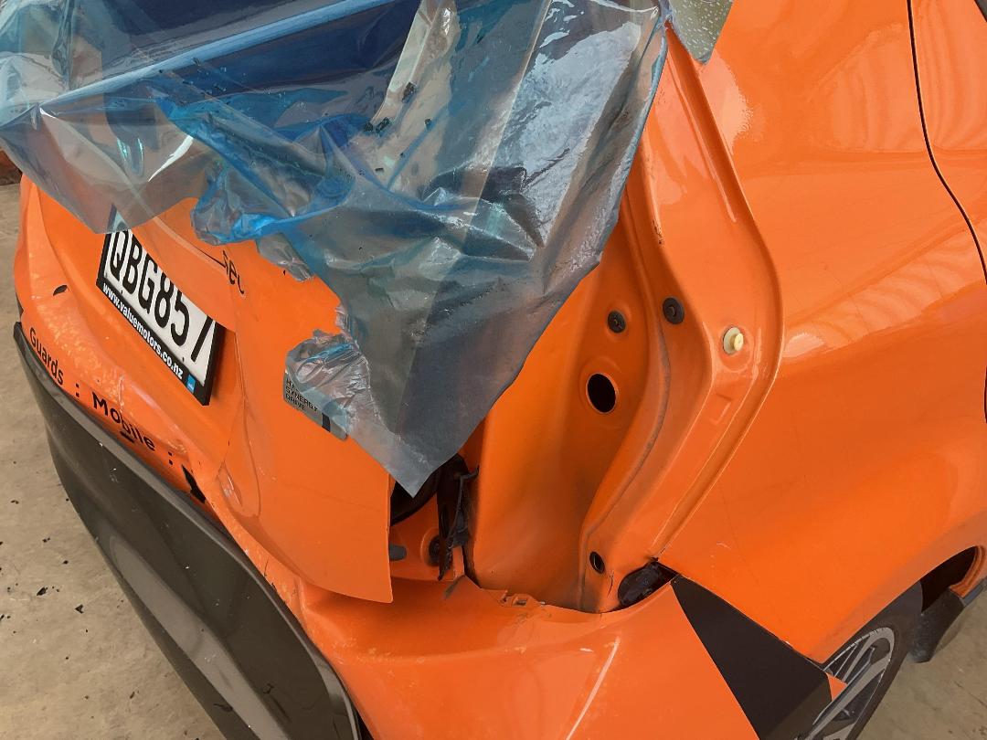 Photo '17' of Toyota Aqua Hybrid