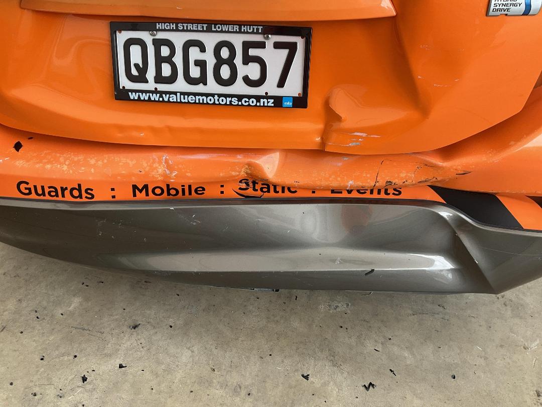 Photo '16' of Toyota Aqua Hybrid