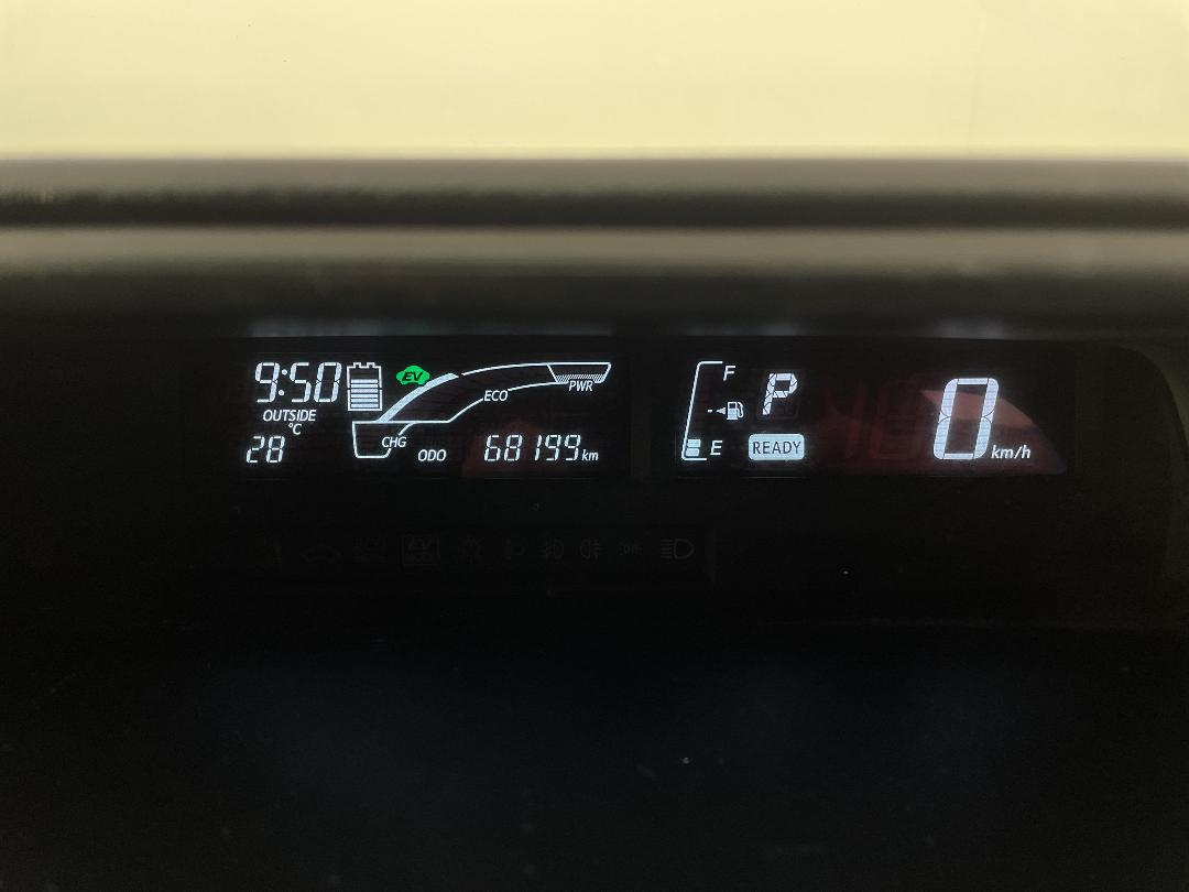 Photo '21' of Toyota Aqua Photo '21' of Toyota Aqua