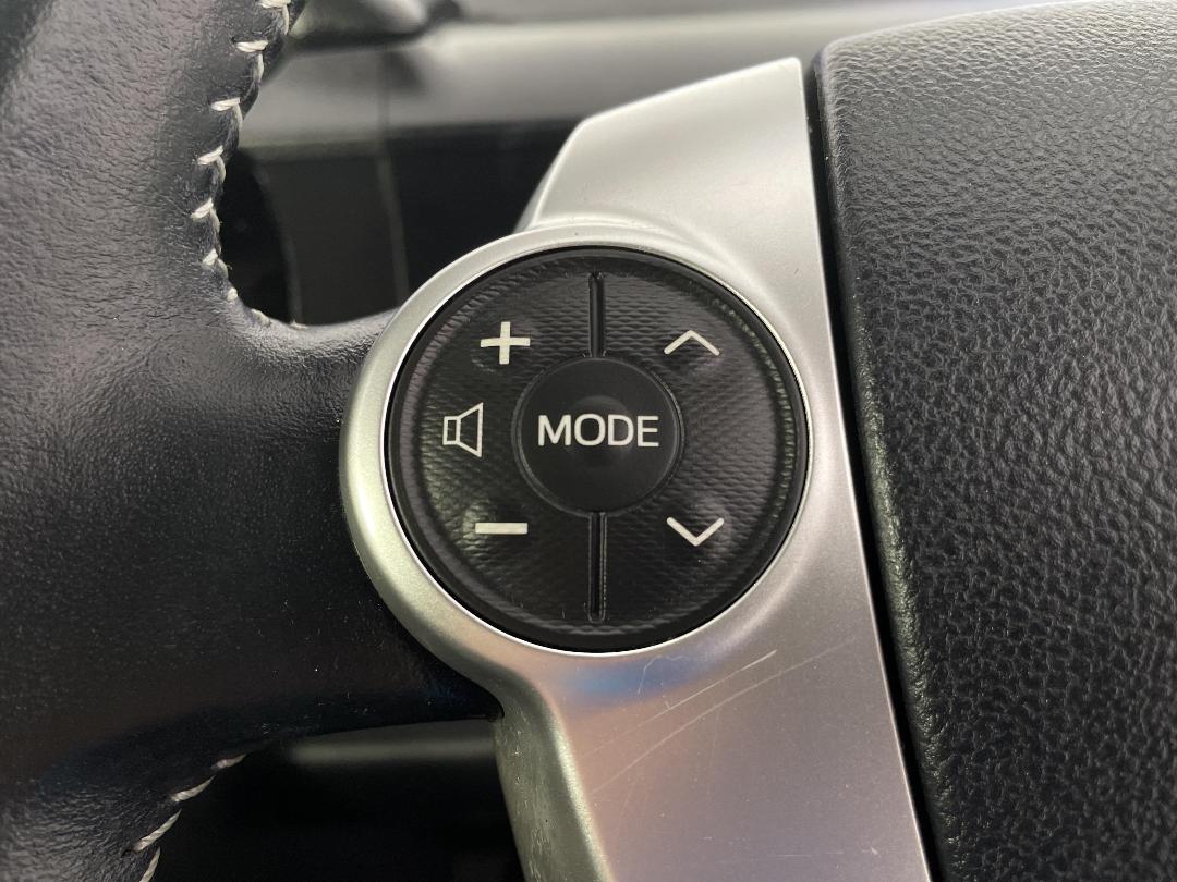 Photo '26' of Toyota Aqua Photo '26' of Toyota Aqua