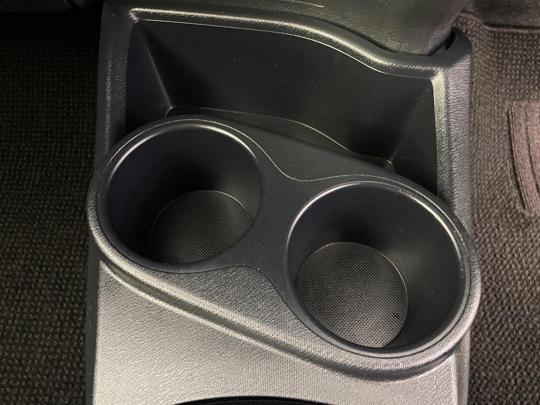 Photo '27' of Toyota Aqua Photo '27' of Toyota Aqua