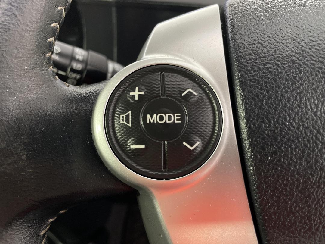 Photo '27' of Toyota Aqua