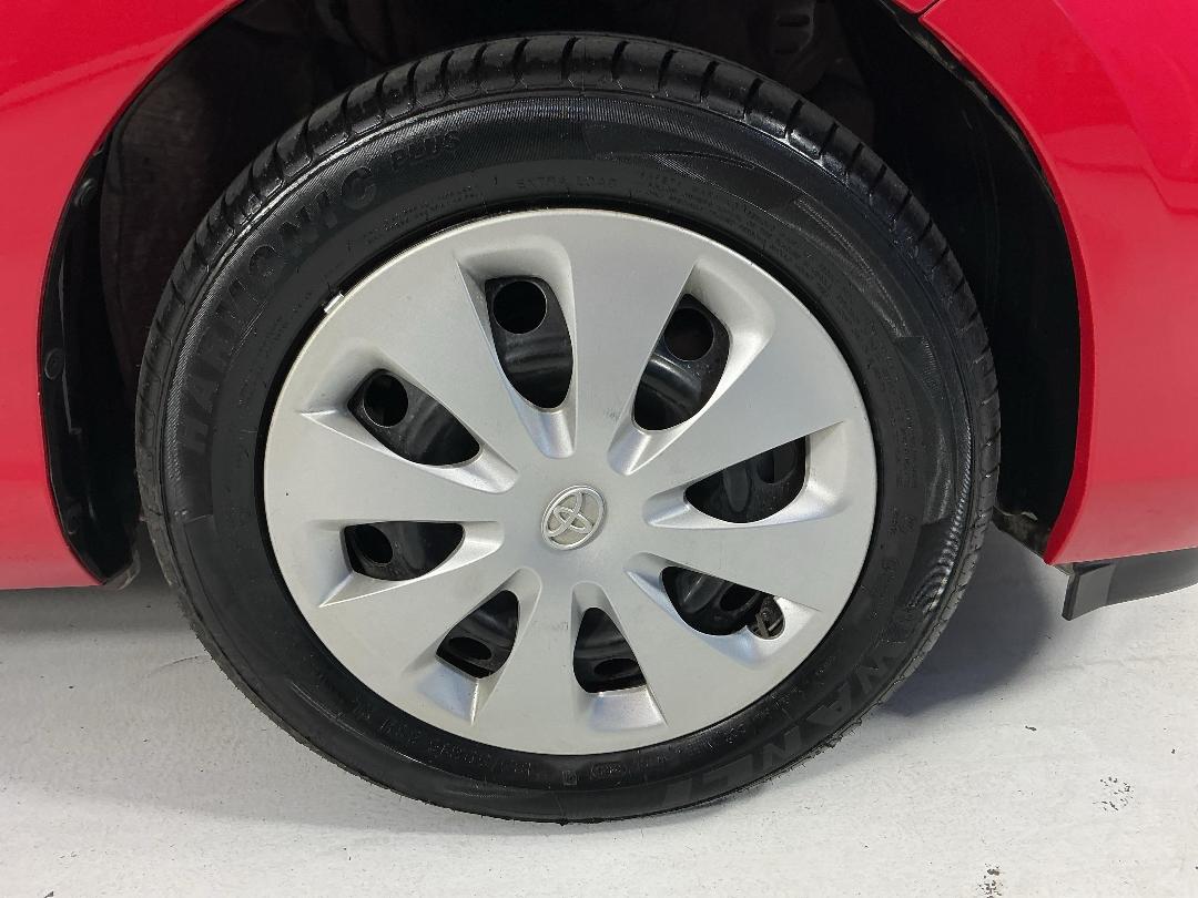 Photo '9' of Toyota Aqua