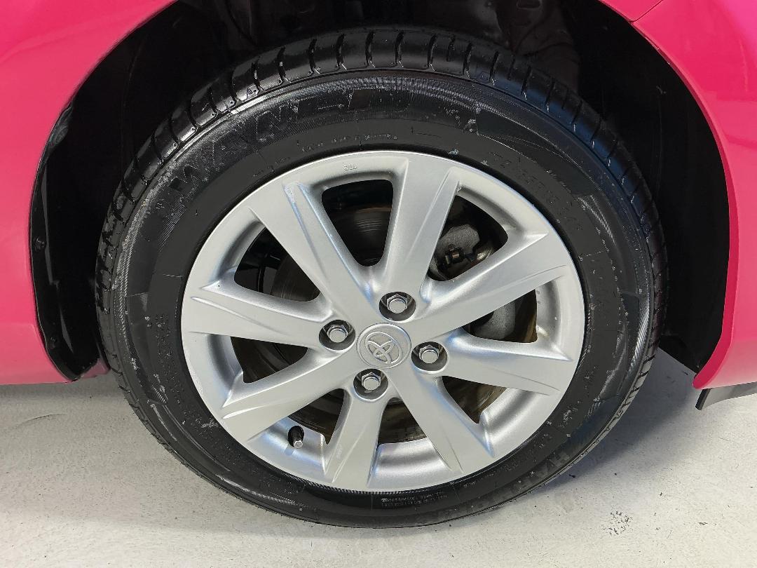 Photo '9' of Toyota Aqua