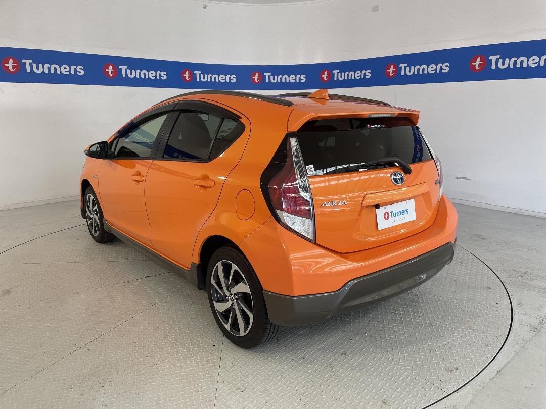 Photo '5' of Toyota Aqua