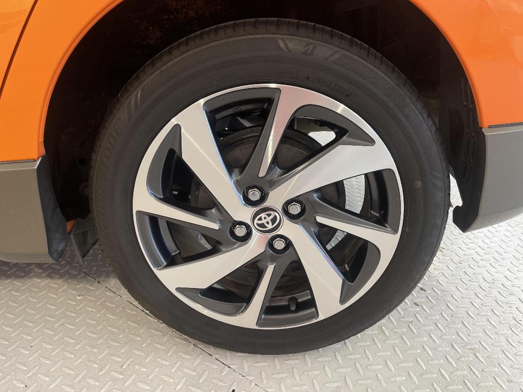 Photo '11' of Toyota Aqua