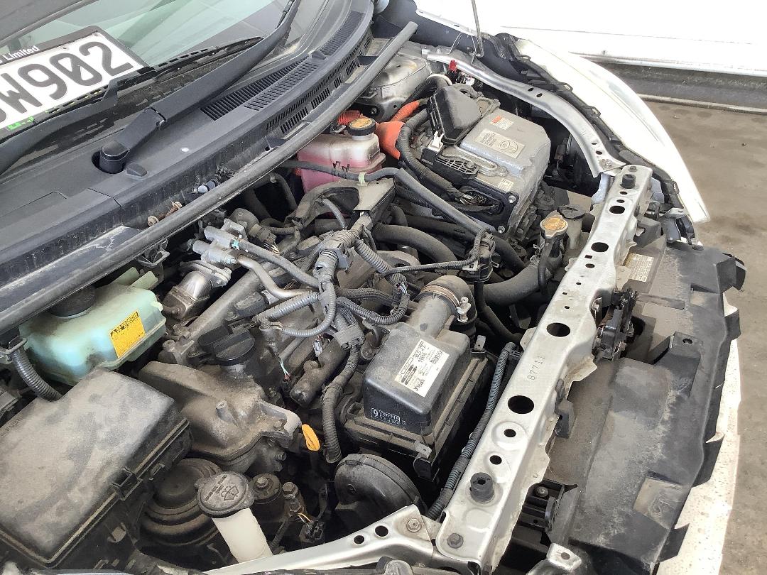 Photo '20' of Toyota Aqua Photo '20' of Toyota Aqua